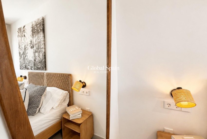 Neubau - HAUS -
BAÑOS Y MENDIGO - Altaona Golf