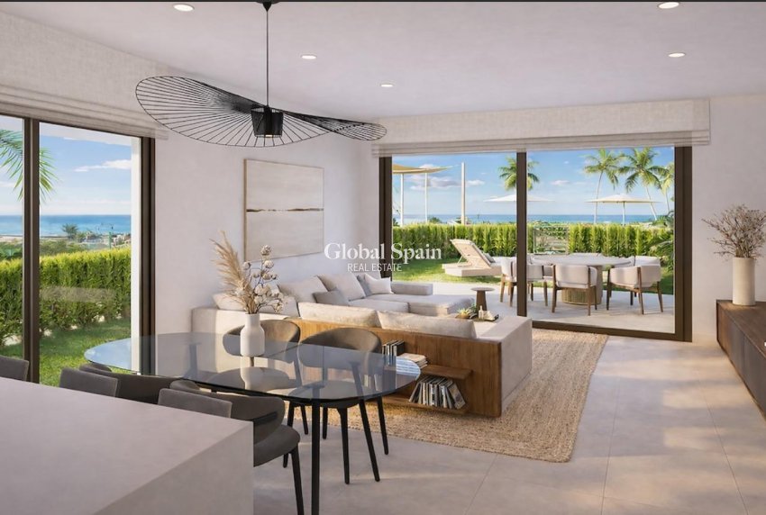 Neubau - HAUS -
EL CAMPELLO - Platja de L´Amerador