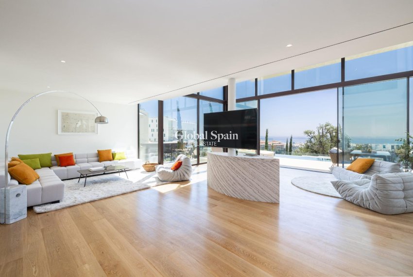 Neubau - HAUS -
Fuengirola - Higueron