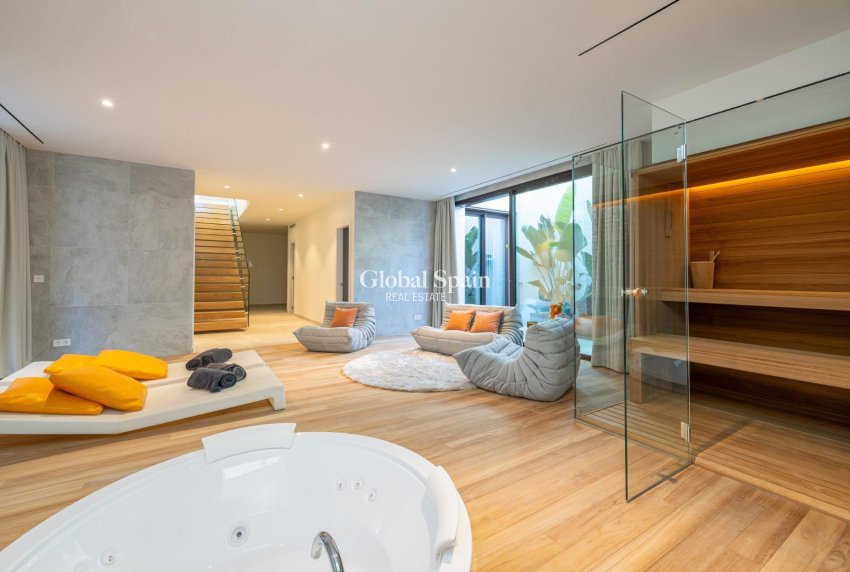 Neubau - HAUS -
Fuengirola - Higueron