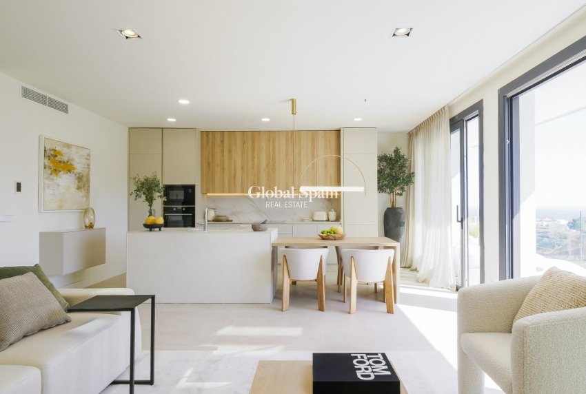 Neubau - HAUS -
FUENGIROLA - Higueron