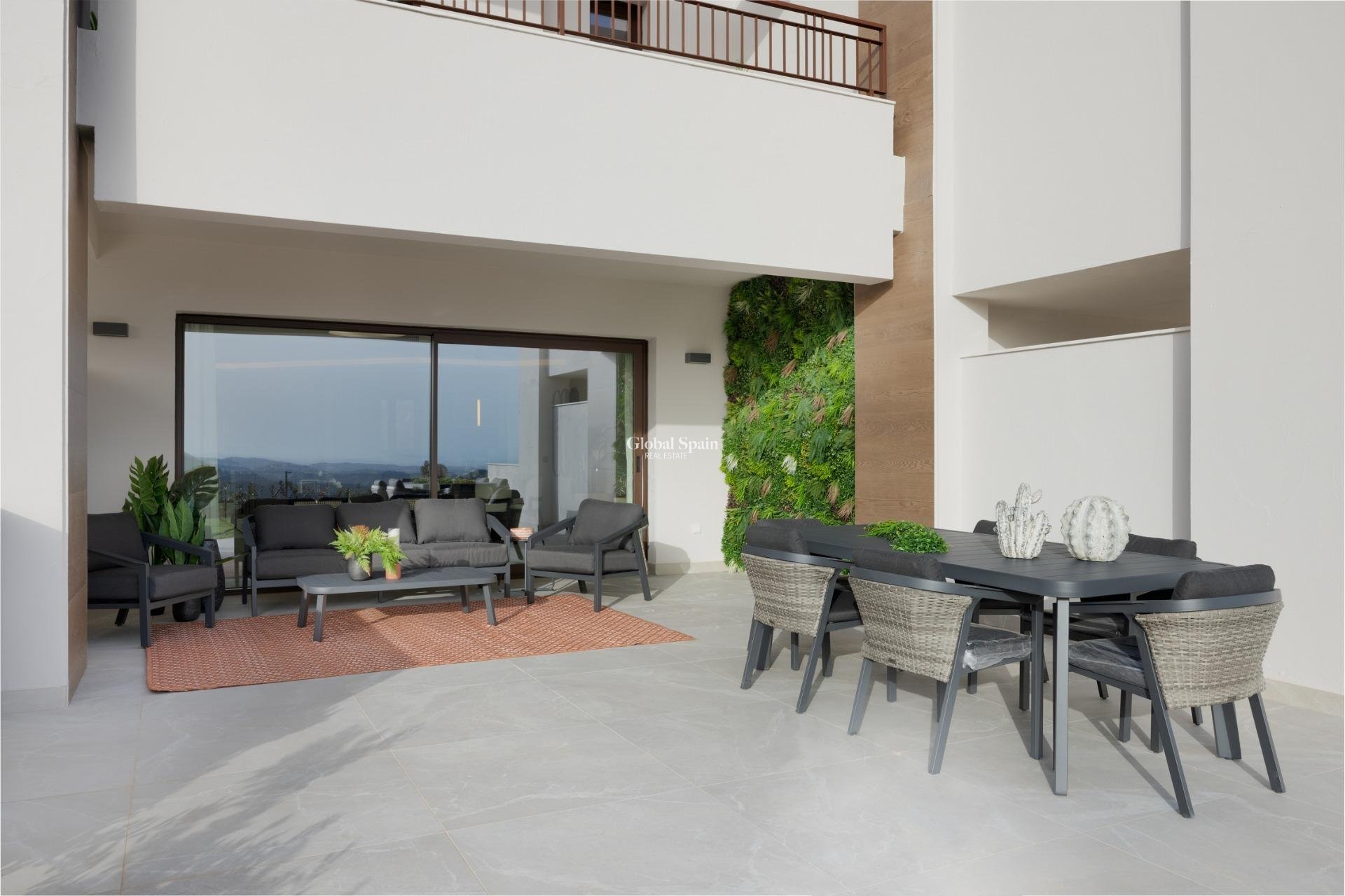 Neubau - HAUS -
ISTÁN - Cerros De Los Lagos