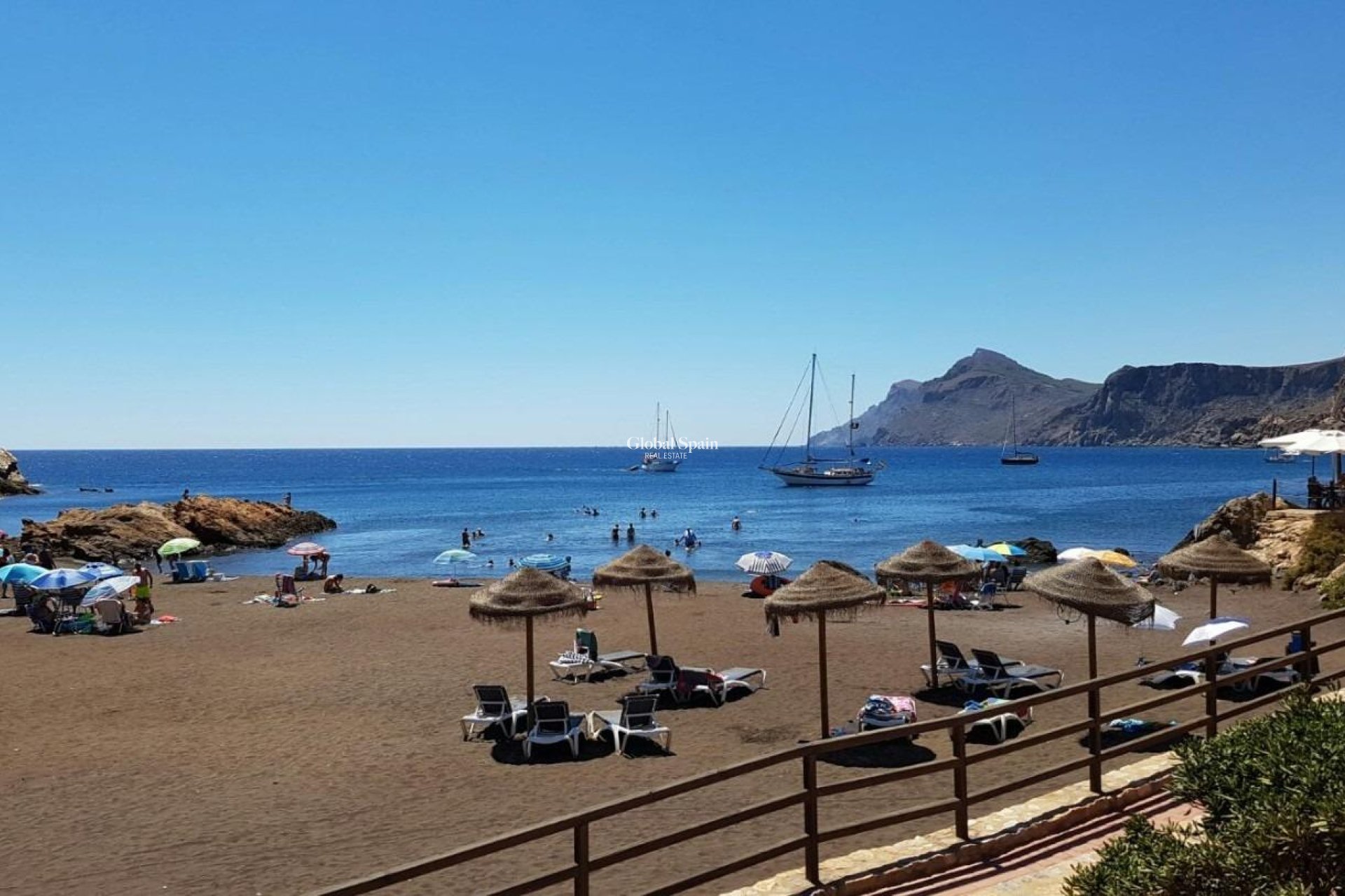 Neubau - HAUS -
LA UNIÓN - centro