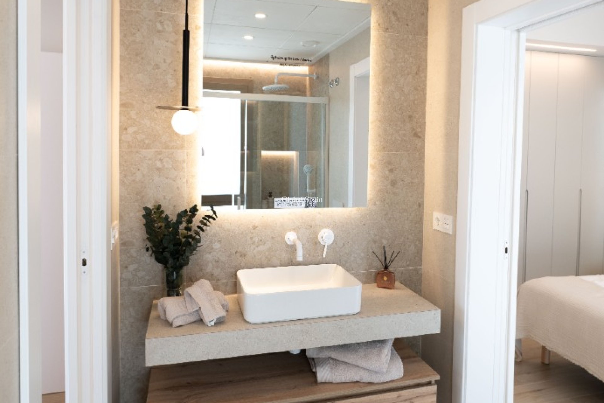 Neubau - HAUS -
LOS ALCÁZARES