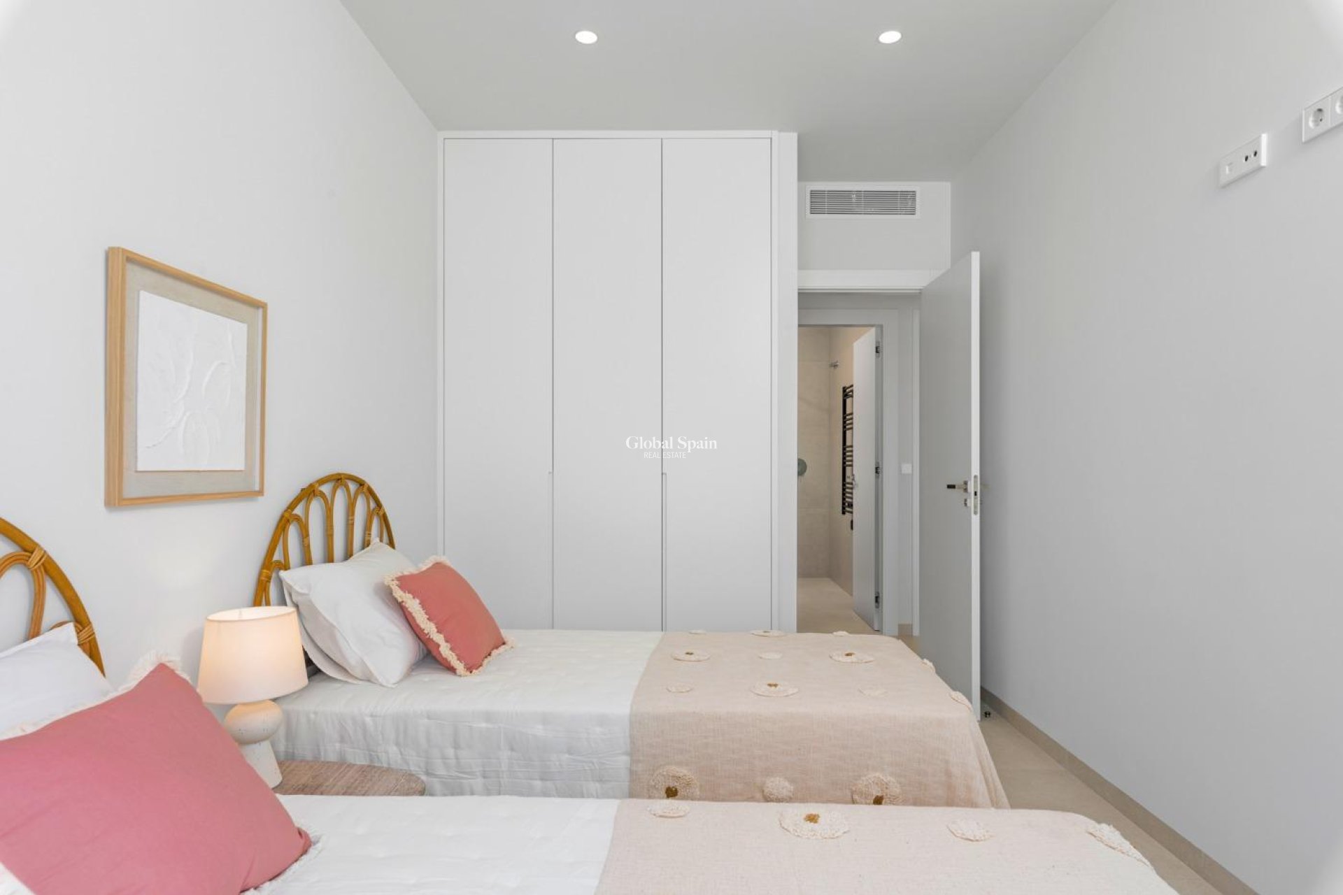 Neubau - HAUS -
LOS ALCÁZARES