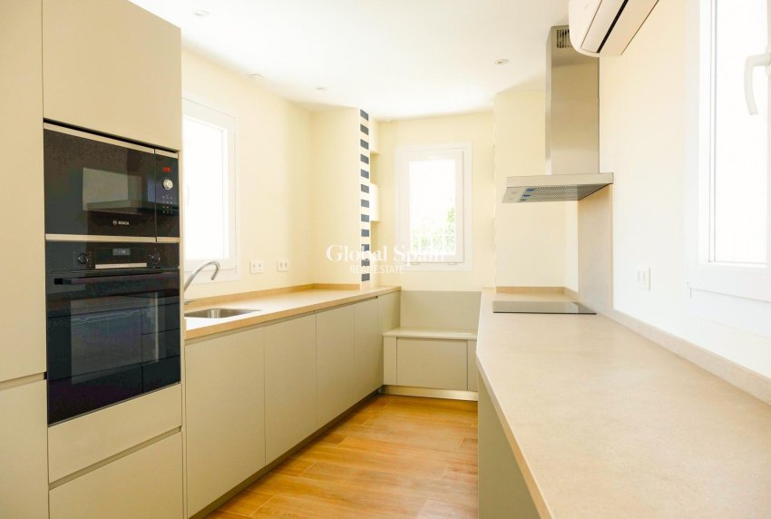 Neubau - HAUS -
MÁLAGA - Playa de la Malagueta