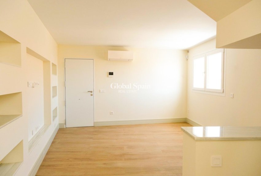 Neubau - HAUS -
MÁLAGA - Playa de la Malagueta