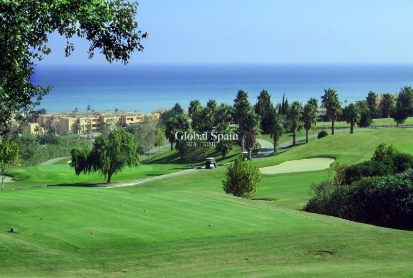 Neubau - HAUS -
MANILVA - Punta chullera