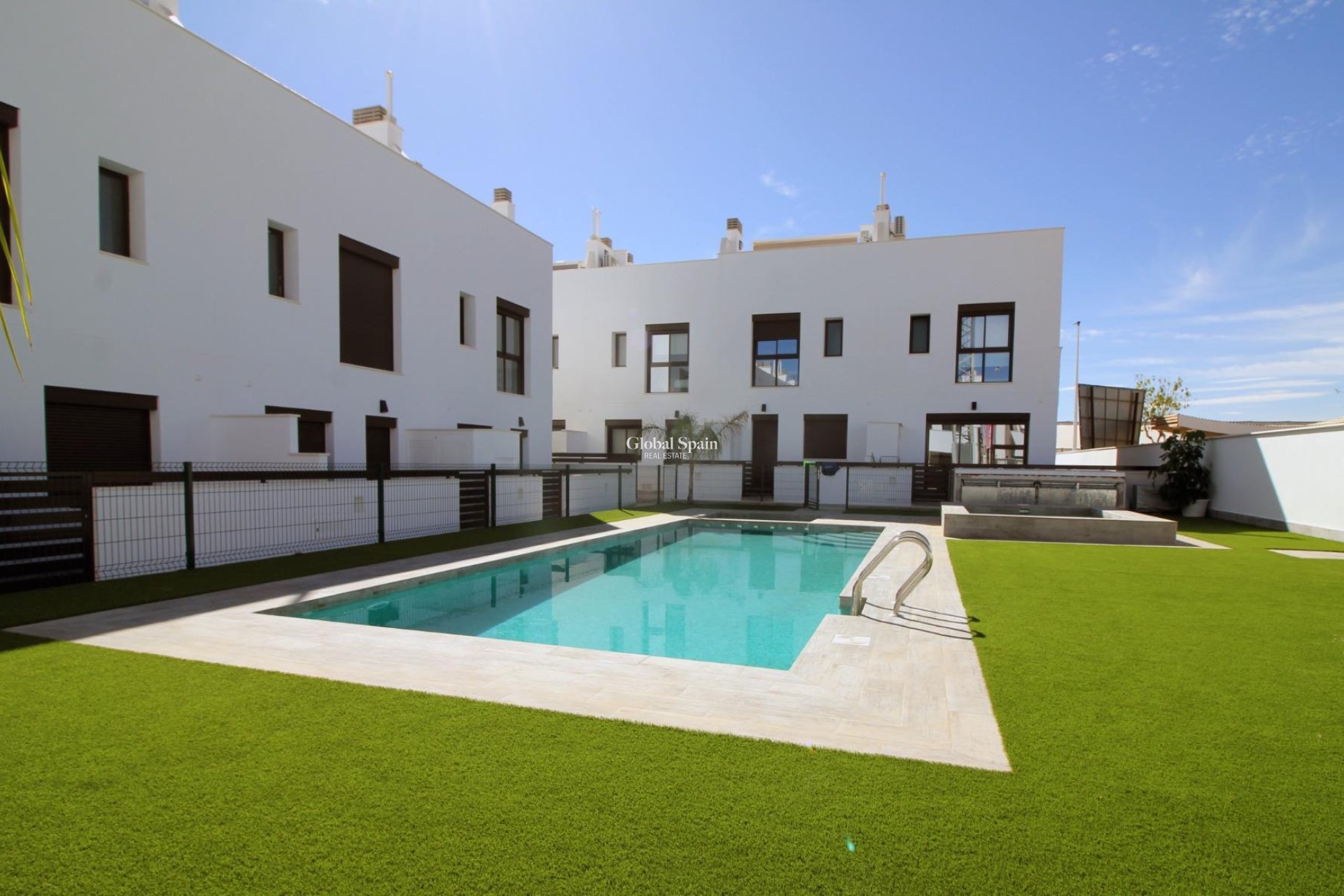 Neubau - HAUS -
PILAR DE LA HORADADA - parque Andromeda