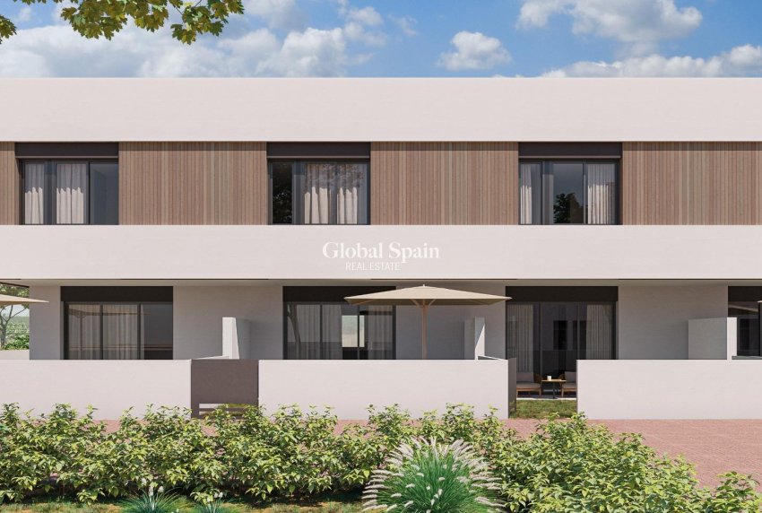 Neubau - HAUS -
PILAR DE LA HORADADA - pueblo