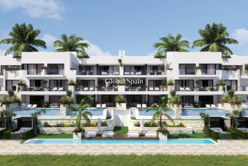 Neubau - Penthaus -
ORIHUELA - LAS COLINAS GOLF RESORT