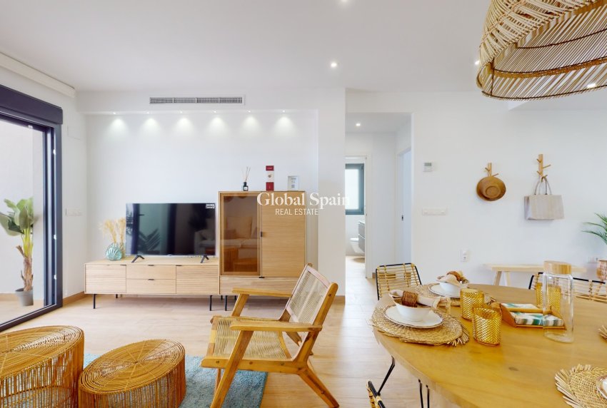 Neubau - Penthaus -
TORREVIEJA - LOS BALCONES - LOS ALTOS