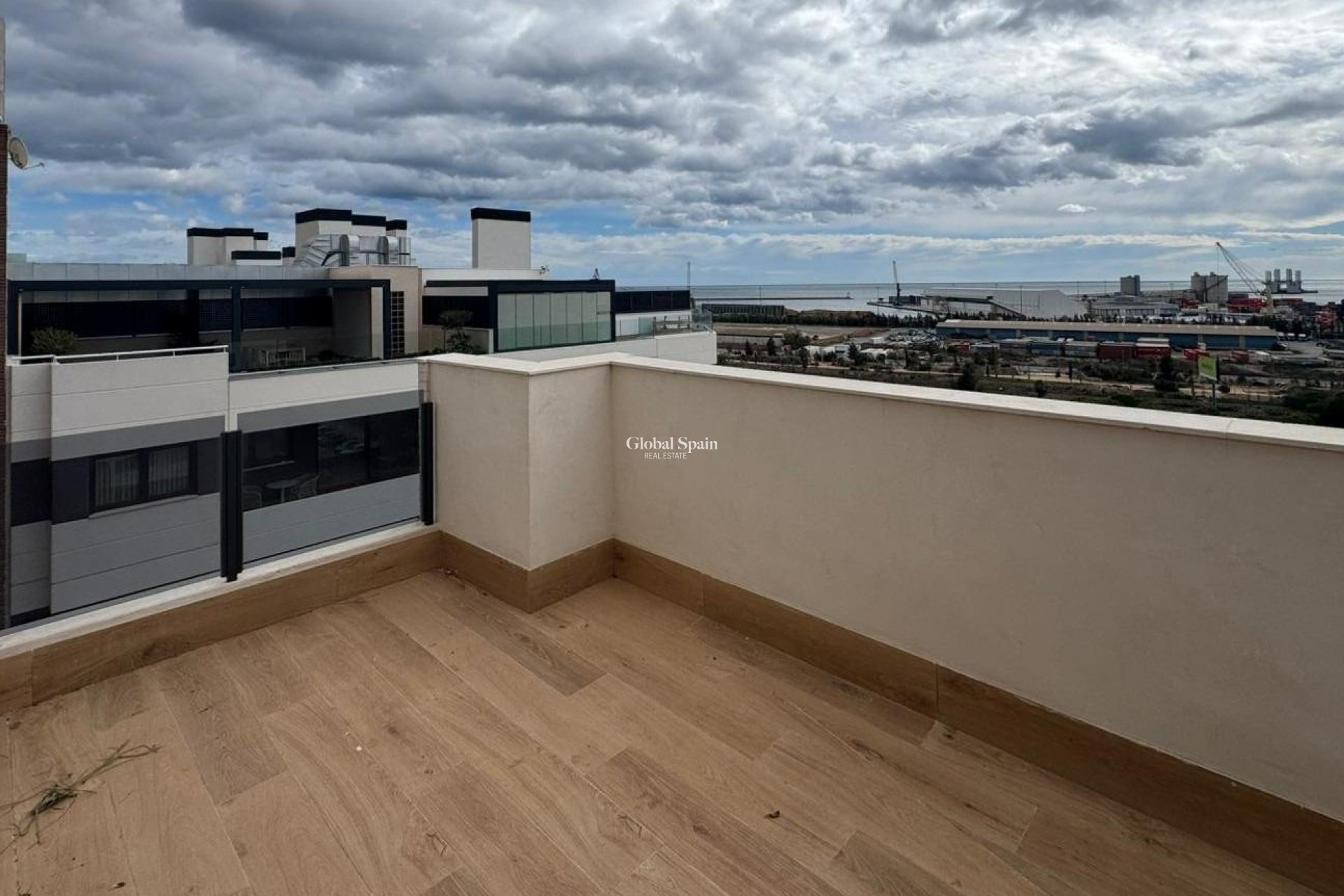 Neubau - PENTHOUSE -
ALICANTE - BENALÚA