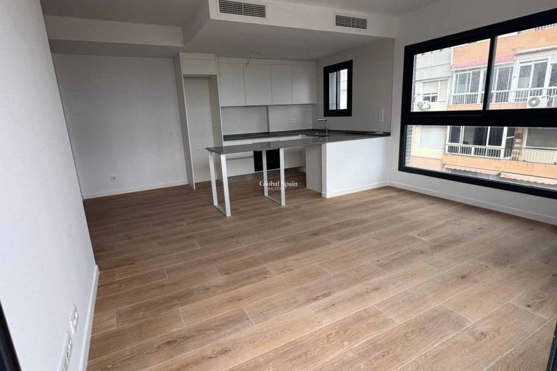 Neubau - PENTHOUSE -
ALICANTE - BENALÚA
