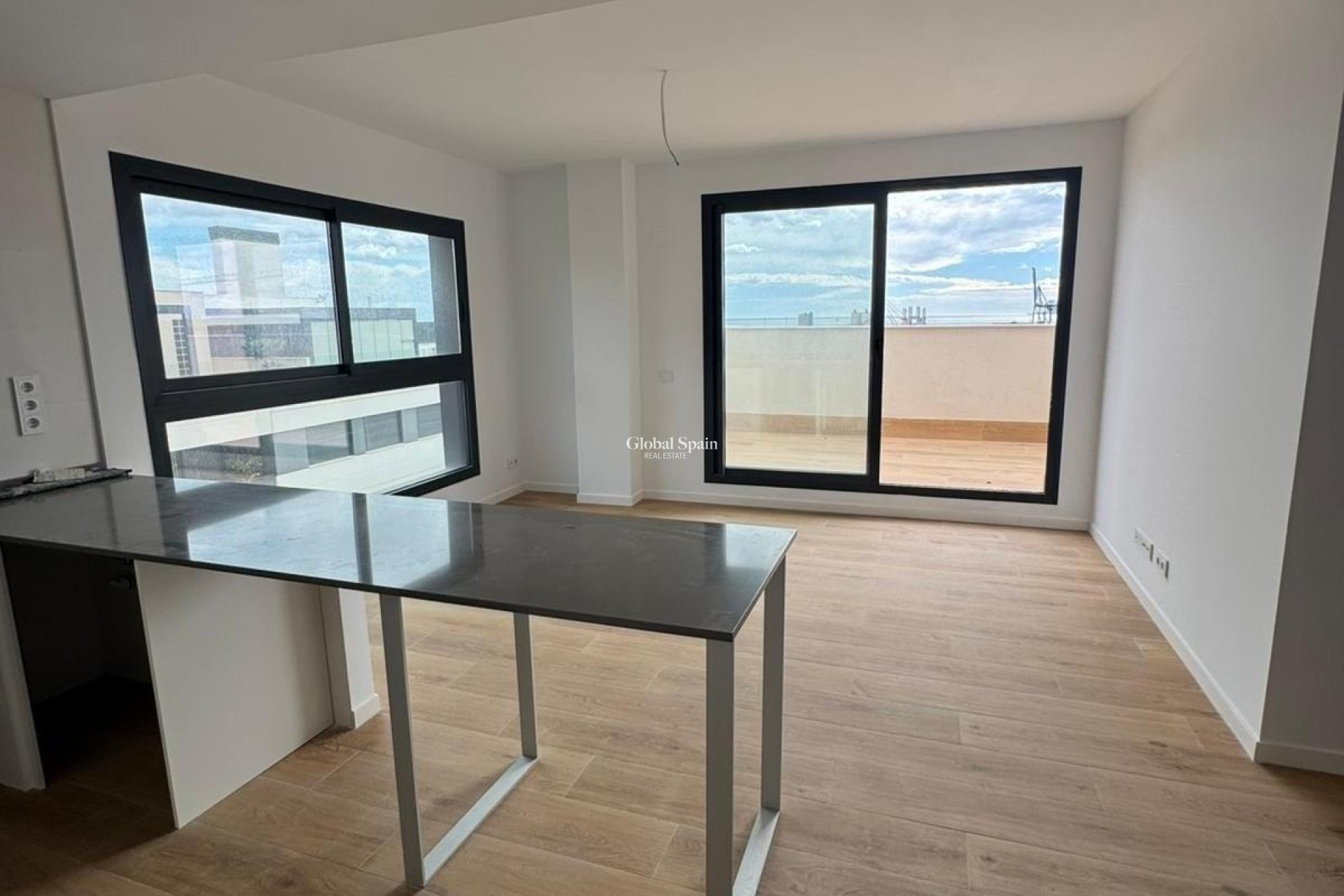 Neubau - PENTHOUSE -
ALICANTE - BENALÚA