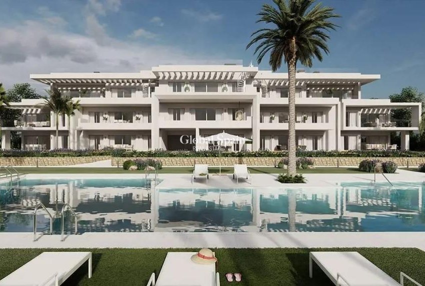 Neubau - PENTHOUSE -
CASARES - Camarate