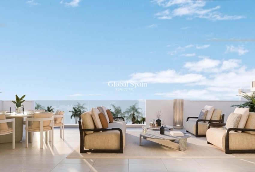 Neubau - PENTHOUSE -
ESTEPONA - Arroyo En medio