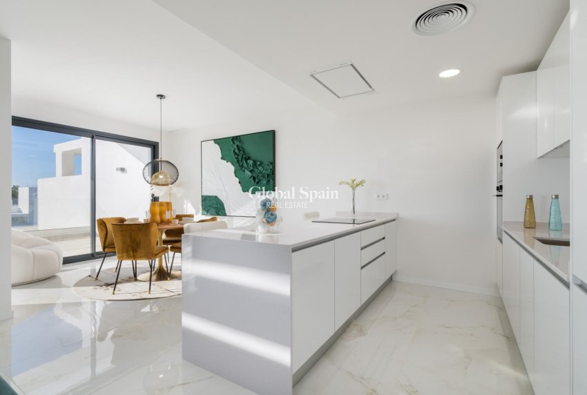 Neubau - PENTHOUSE -
ESTEPONA - Arroyo Vaquero