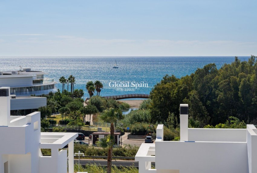 Neubau - PENTHOUSE -
ESTEPONA - Arroyo Vaquero