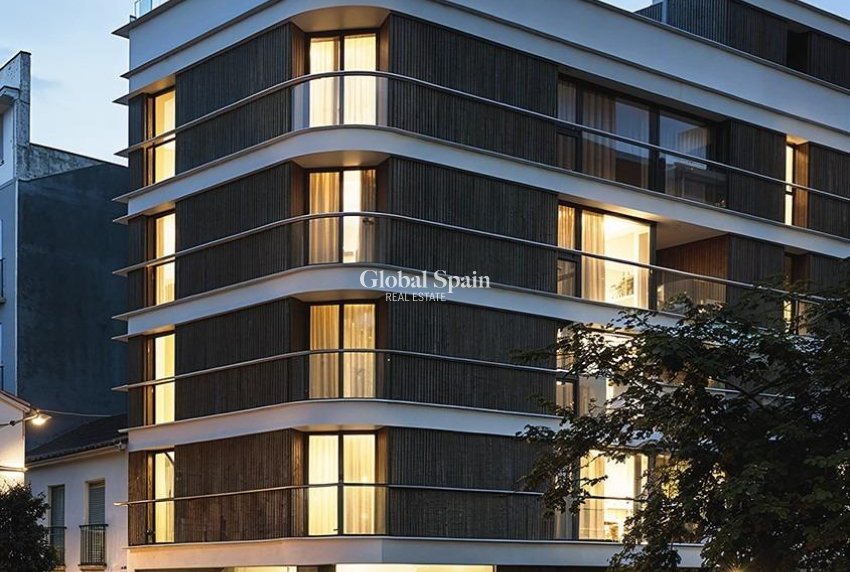 Neubau - PENTHOUSE -
ESTEPONA - Centro