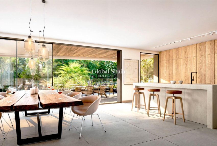 Neubau - PENTHOUSE -
ESTEPONA - La Resina Golf