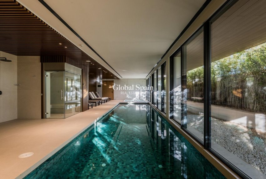 Neubau - PENTHOUSE -
ESTEPONA - Playa del Cristo