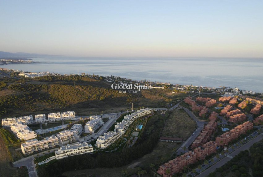 Neubau - PENTHOUSE -
ESTEPONA - Urb. La Galera