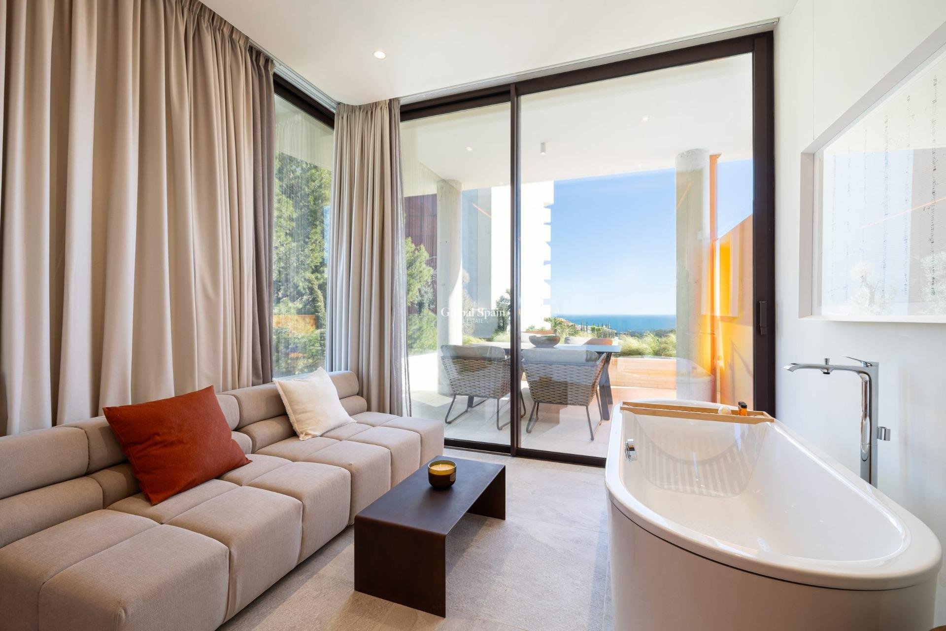 Neubau - PENTHOUSE -
FUENGIROLA - Higueron