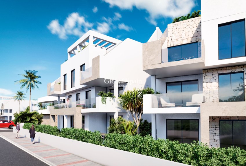 Neubau - PENTHOUSE -
GUARDAMAR DEL SEGURA - EL RASO