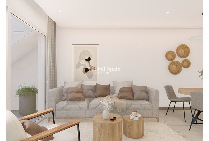 Neubau - PENTHOUSE -
GUARDAMAR DEL SEGURA - EL RASO