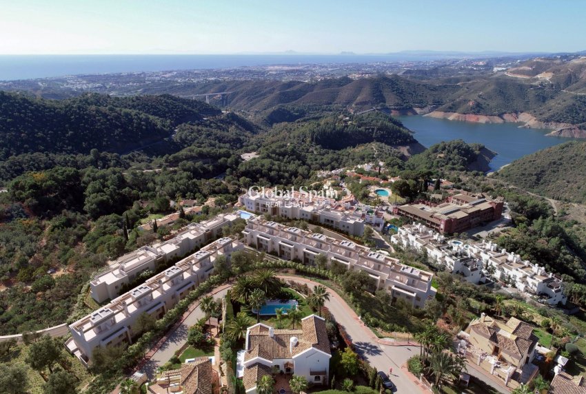 Neubau - PENTHOUSE -
ISTÁN - Cerros De Los Lagos