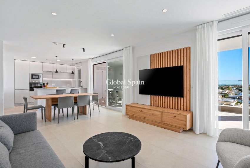 Neubau - PENTHOUSE -
LOS ALCÁZARES