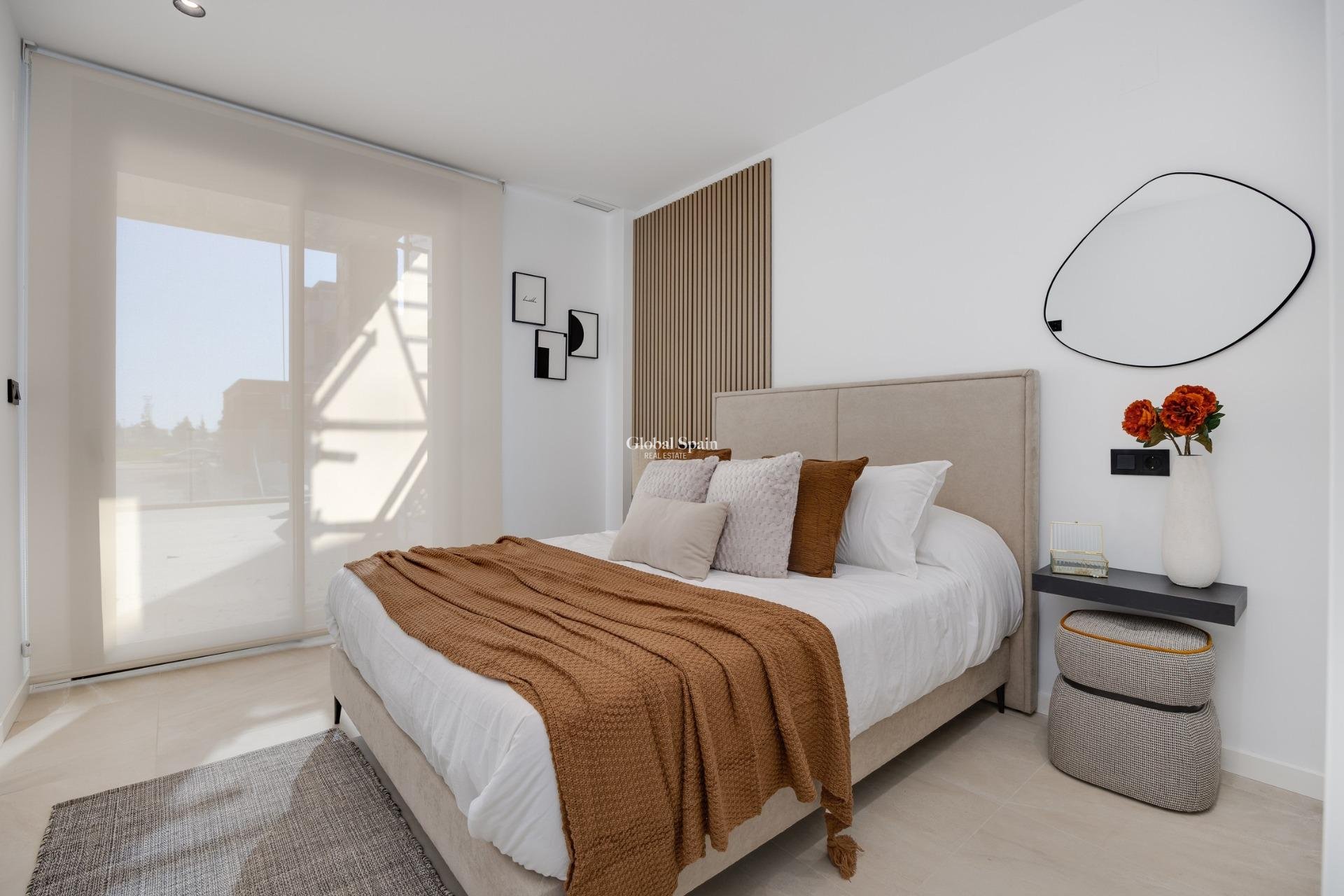 Neubau - PENTHOUSE -
LOS ALCÁZARES