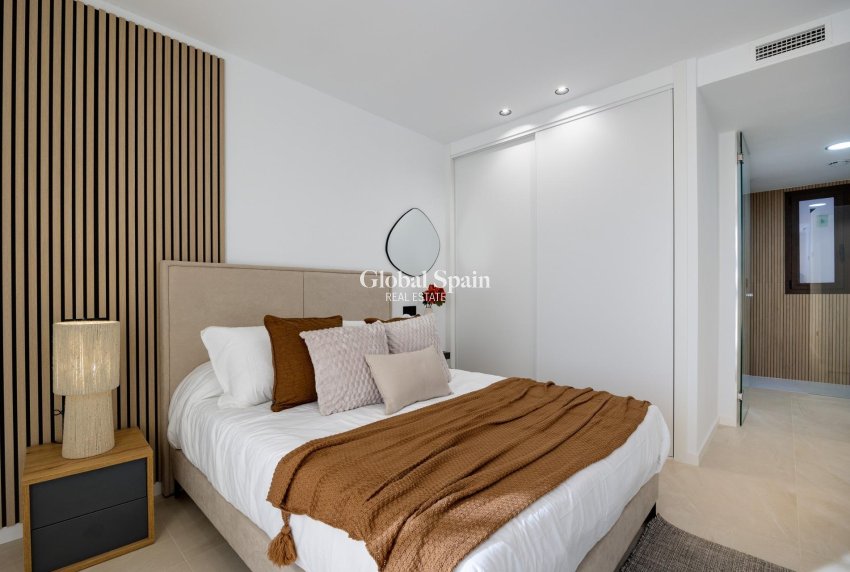 Neubau - PENTHOUSE -
LOS ALCÁZARES