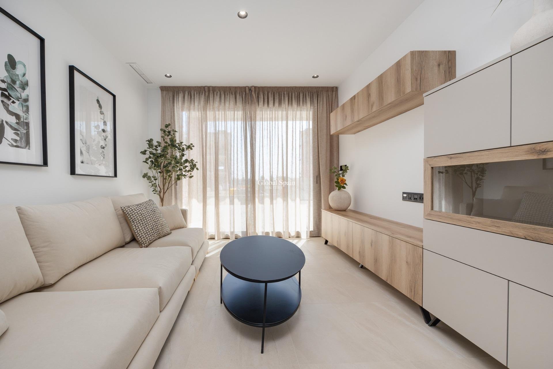 Neubau - PENTHOUSE -
LOS ALCÁZARES