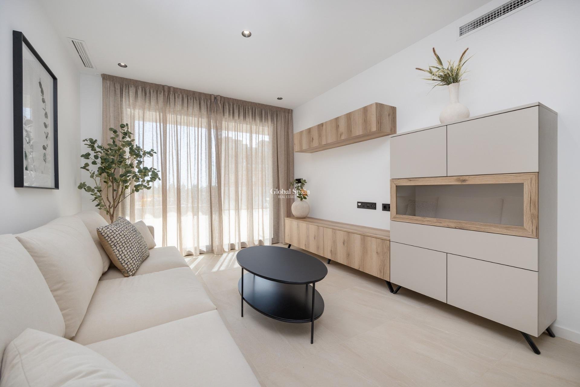 Neubau - PENTHOUSE -
LOS ALCÁZARES