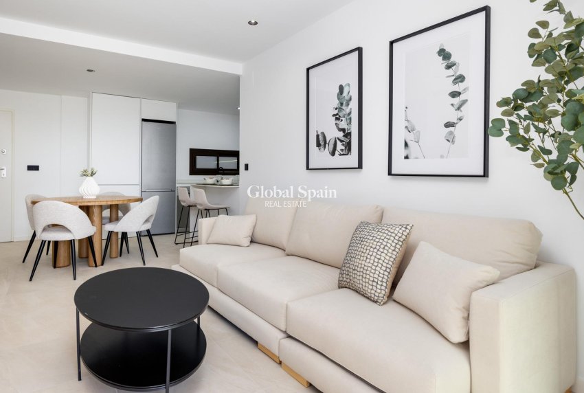 Neubau - PENTHOUSE -
LOS ALCÁZARES