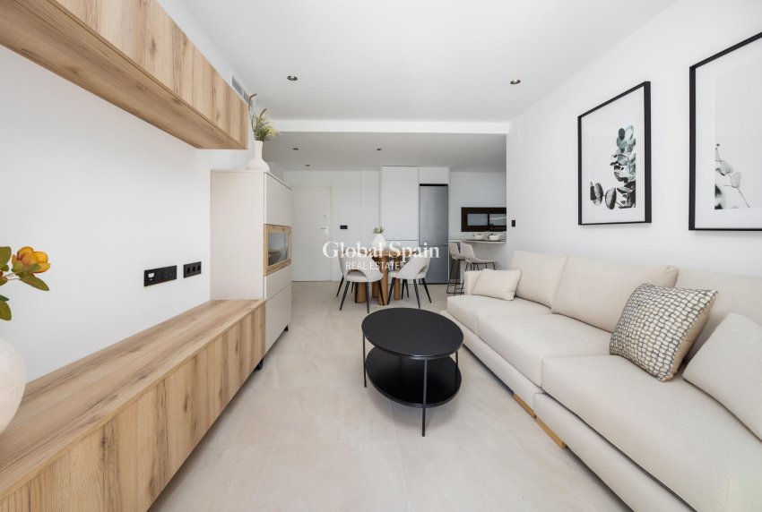 Neubau - PENTHOUSE -
LOS ALCÁZARES