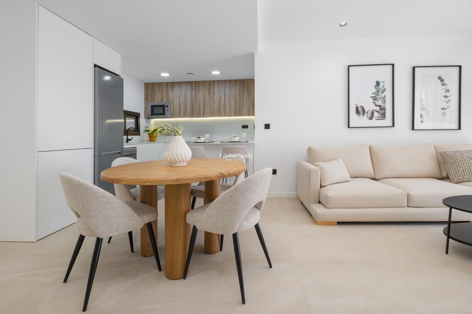 Neubau - PENTHOUSE -
LOS ALCÁZARES