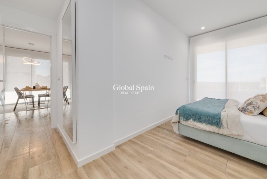 Neubau - PENTHOUSE -
LOS ARENALES DEL SOL - Elche/Elx