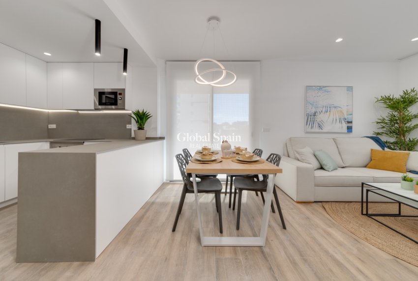 Neubau - PENTHOUSE -
LOS ARENALES DEL SOL - Elche/Elx