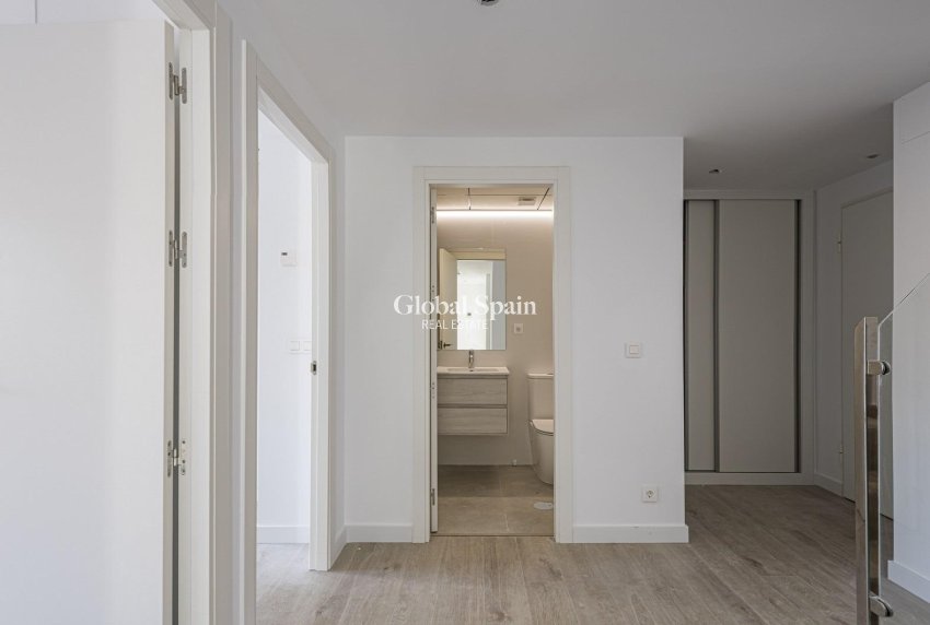 Neubau - PENTHOUSE -
MURCIA - Centro
