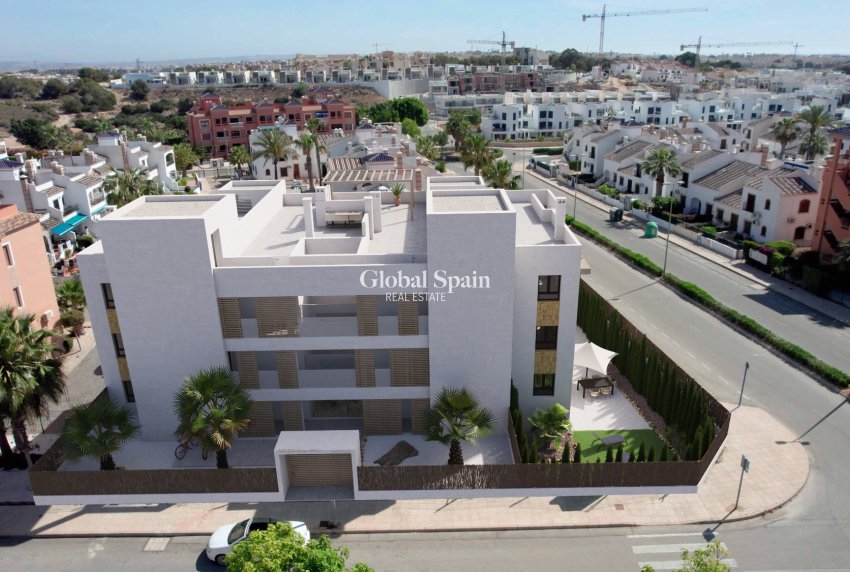 Neubau - PENTHOUSE -
ORIHUELA COSTA - VILLAMARTÍN