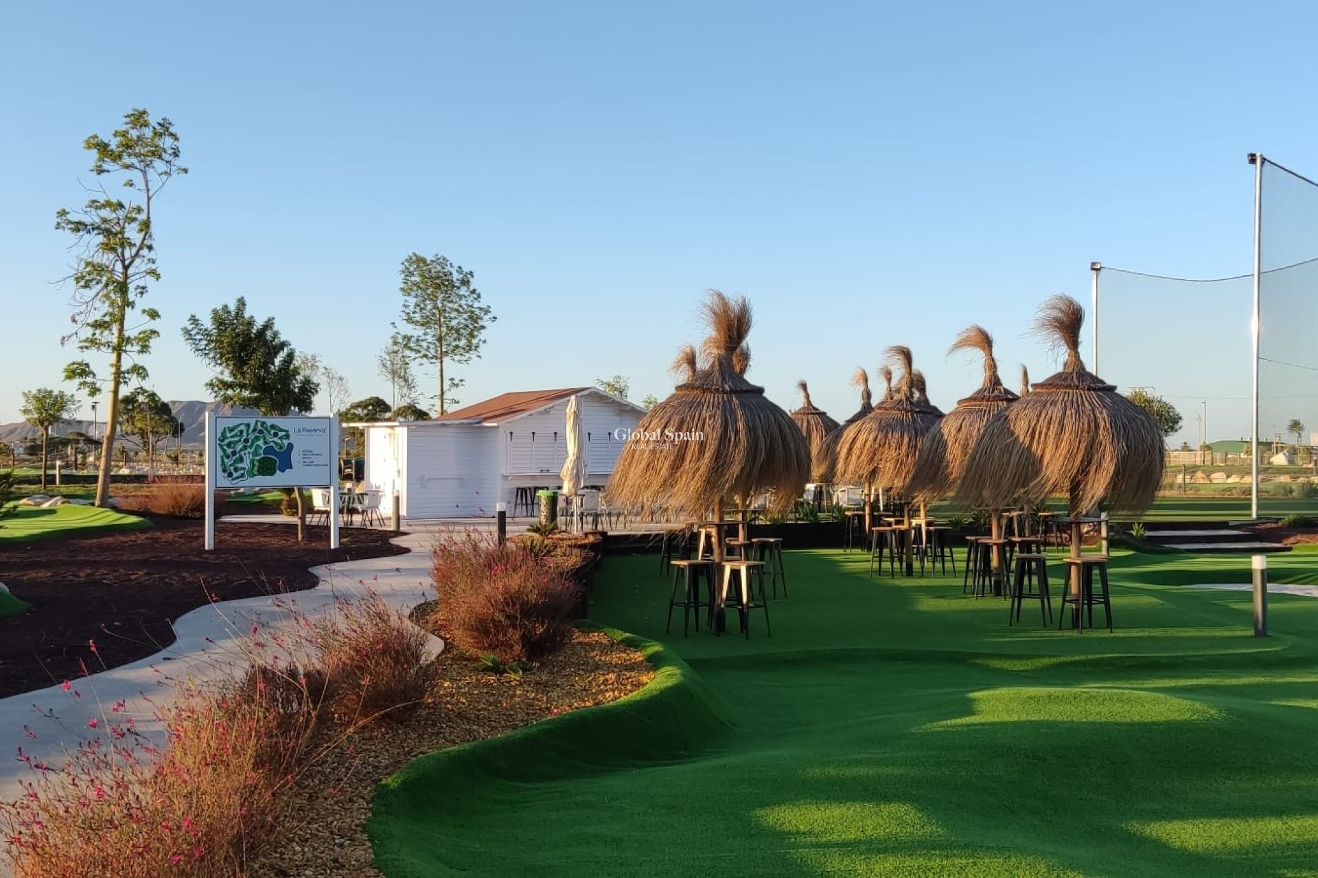 Neubau - PENTHOUSE -
SANTA ROSALÍA