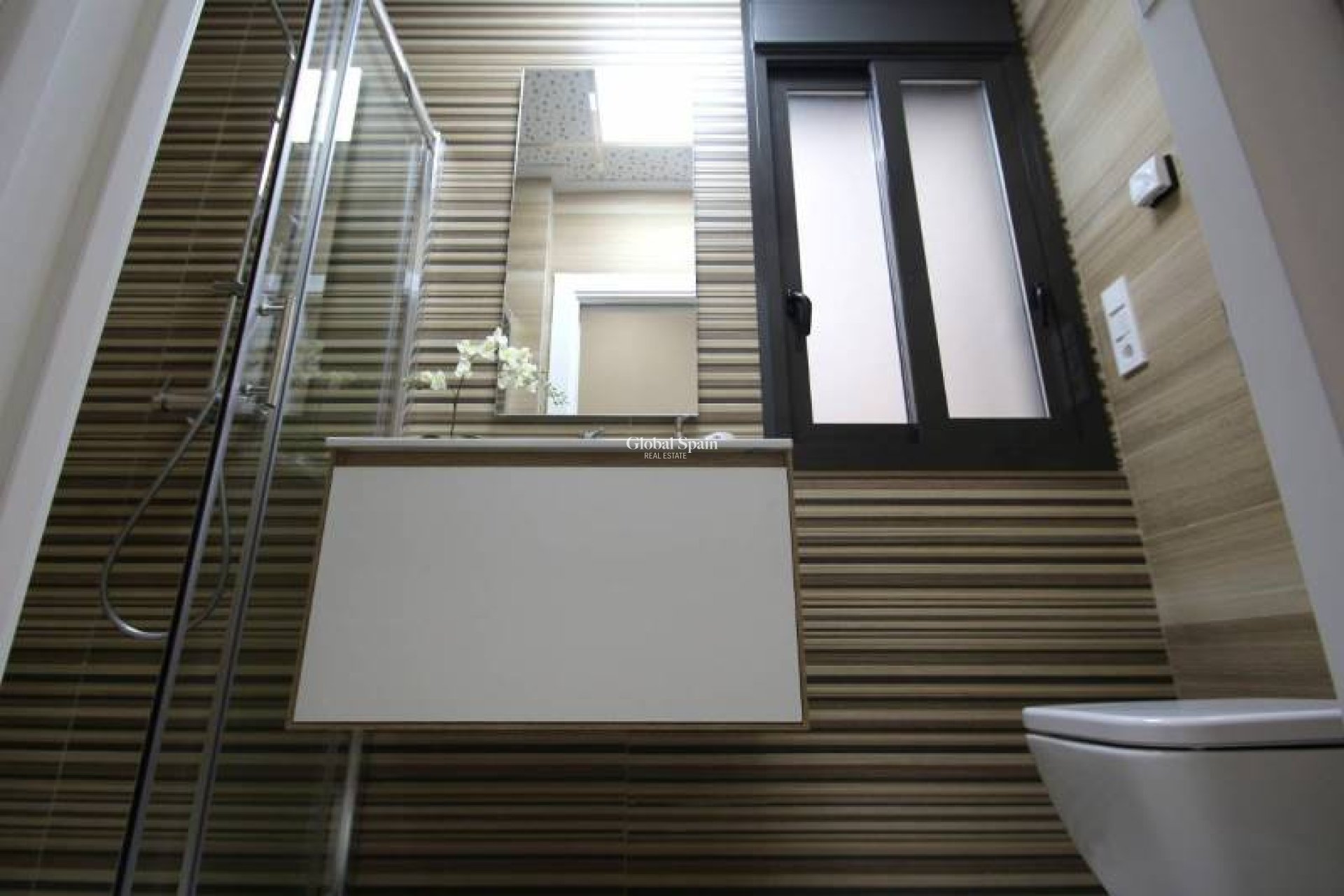 Neubau - PENTHOUSE -
TORREVIEJA - Cerca Playa del Cura