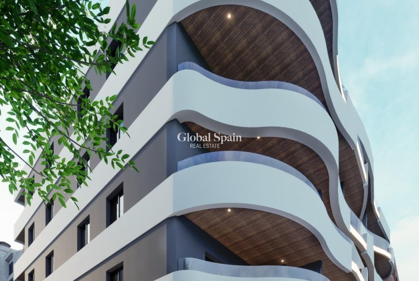 Neubau - PENTHOUSE -
TORREVIEJA - Habaneras