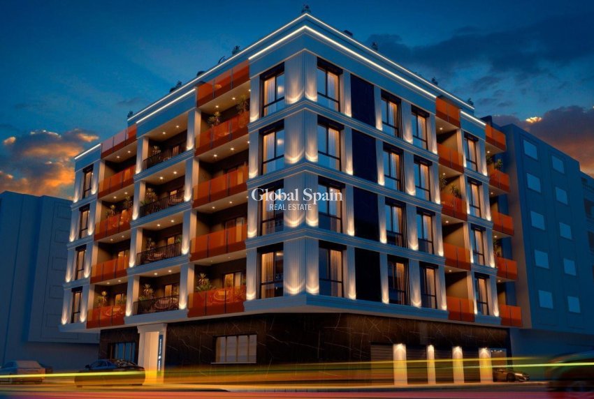 Neubau - PENTHOUSE -
TORREVIEJA - Parque de las Naciones