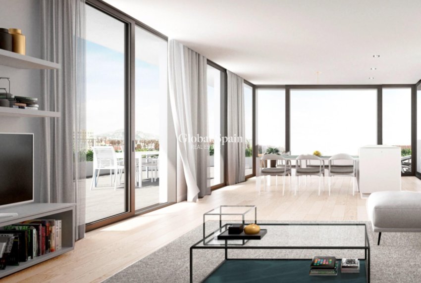 Neubau - PENTHOUSE -
TORREVIEJA - Playa de El Cura