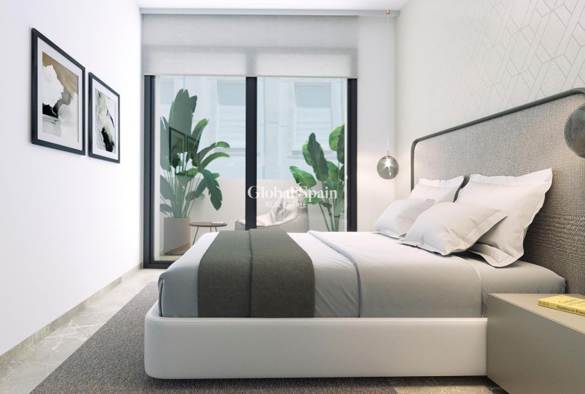 Neubau - PENTHOUSE -
TORREVIEJA - Playa de El Cura