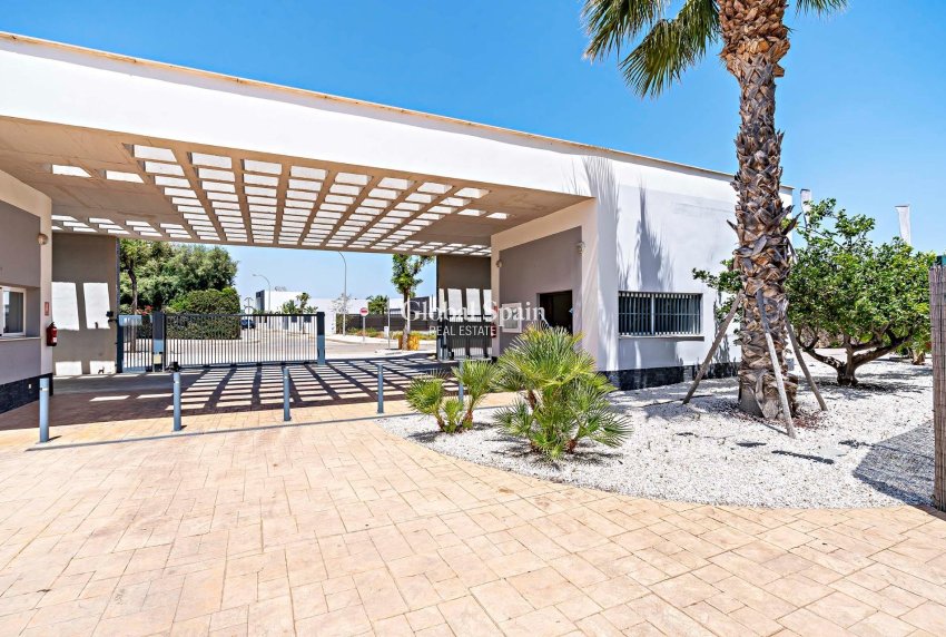 Neubau - PENTHOUSE -
VERA - El Playazo